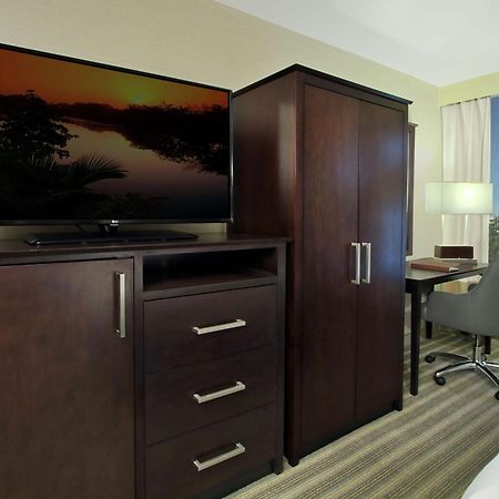 ดับเบิลทรี บาย ฮิลตัน นูเอิร์ก Hotel นิววาร์ค ภายนอก รูปภาพ
