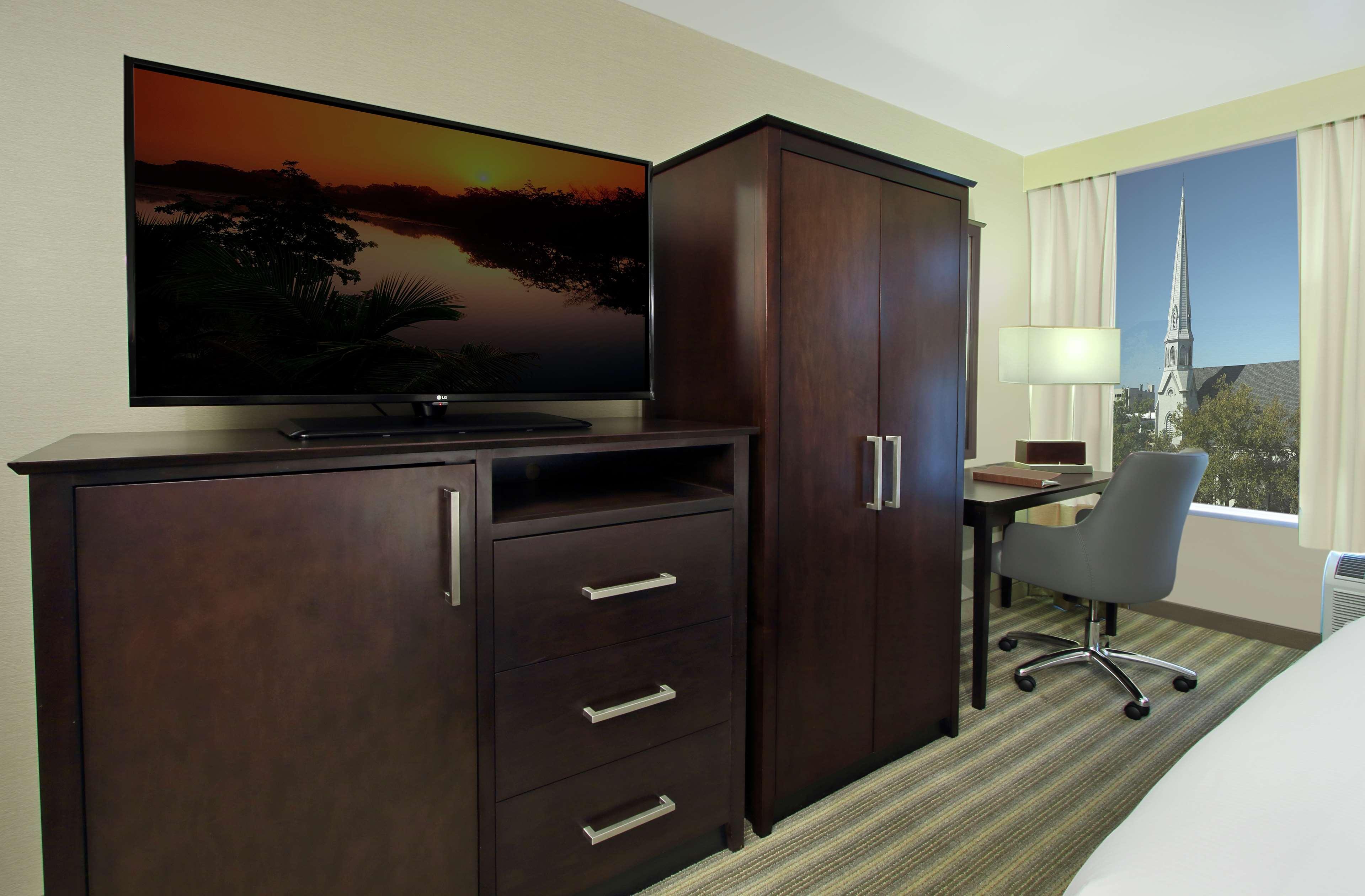 ดับเบิลทรี บาย ฮิลตัน นูเอิร์ก Hotel นิววาร์ค ภายนอก รูปภาพ