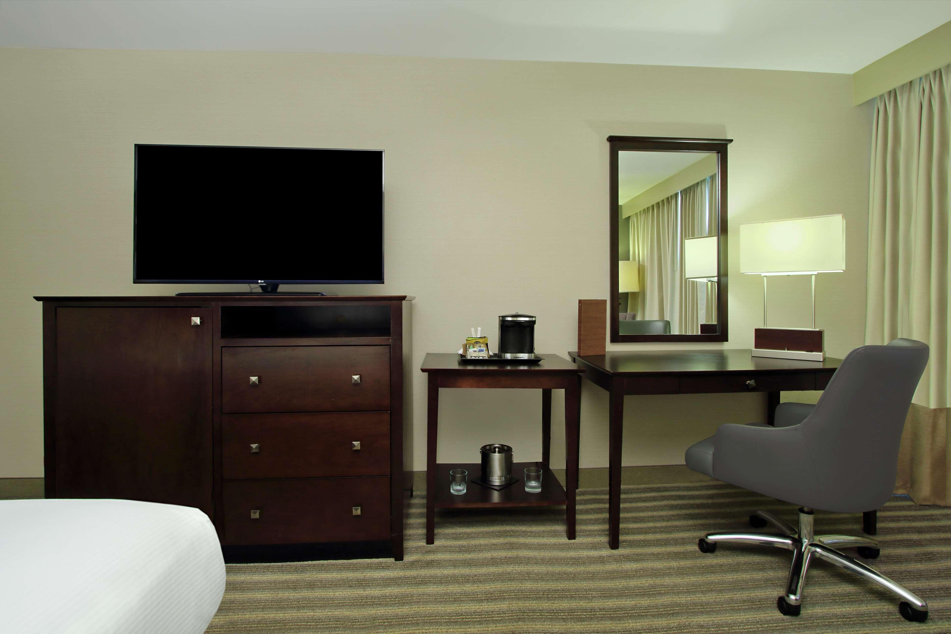 ดับเบิลทรี บาย ฮิลตัน นูเอิร์ก Hotel นิววาร์ค ภายนอก รูปภาพ