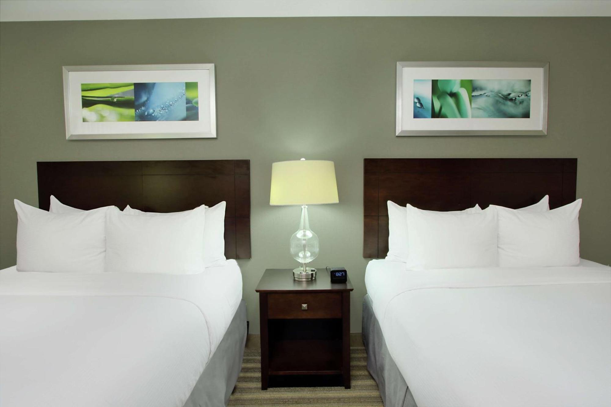 ดับเบิลทรี บาย ฮิลตัน นูเอิร์ก Hotel นิววาร์ค ภายนอก รูปภาพ